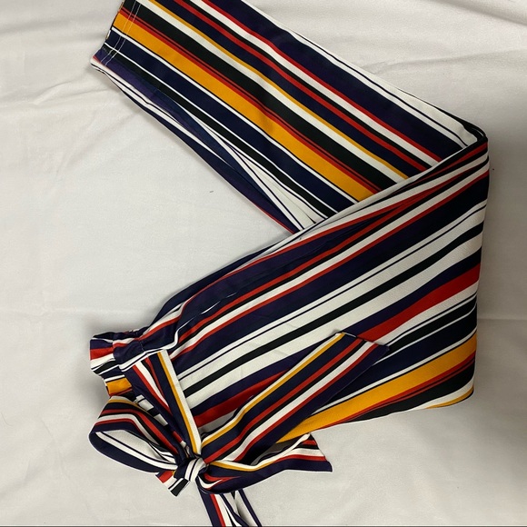 SHEIN Paper Bag Style Striped Ankle Pants - Picture 3 of 4